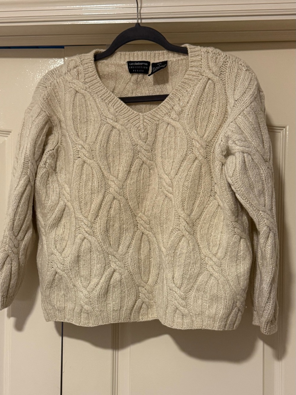 Liz Claiborne Ivory Cable-Knit V-Neck Sweater